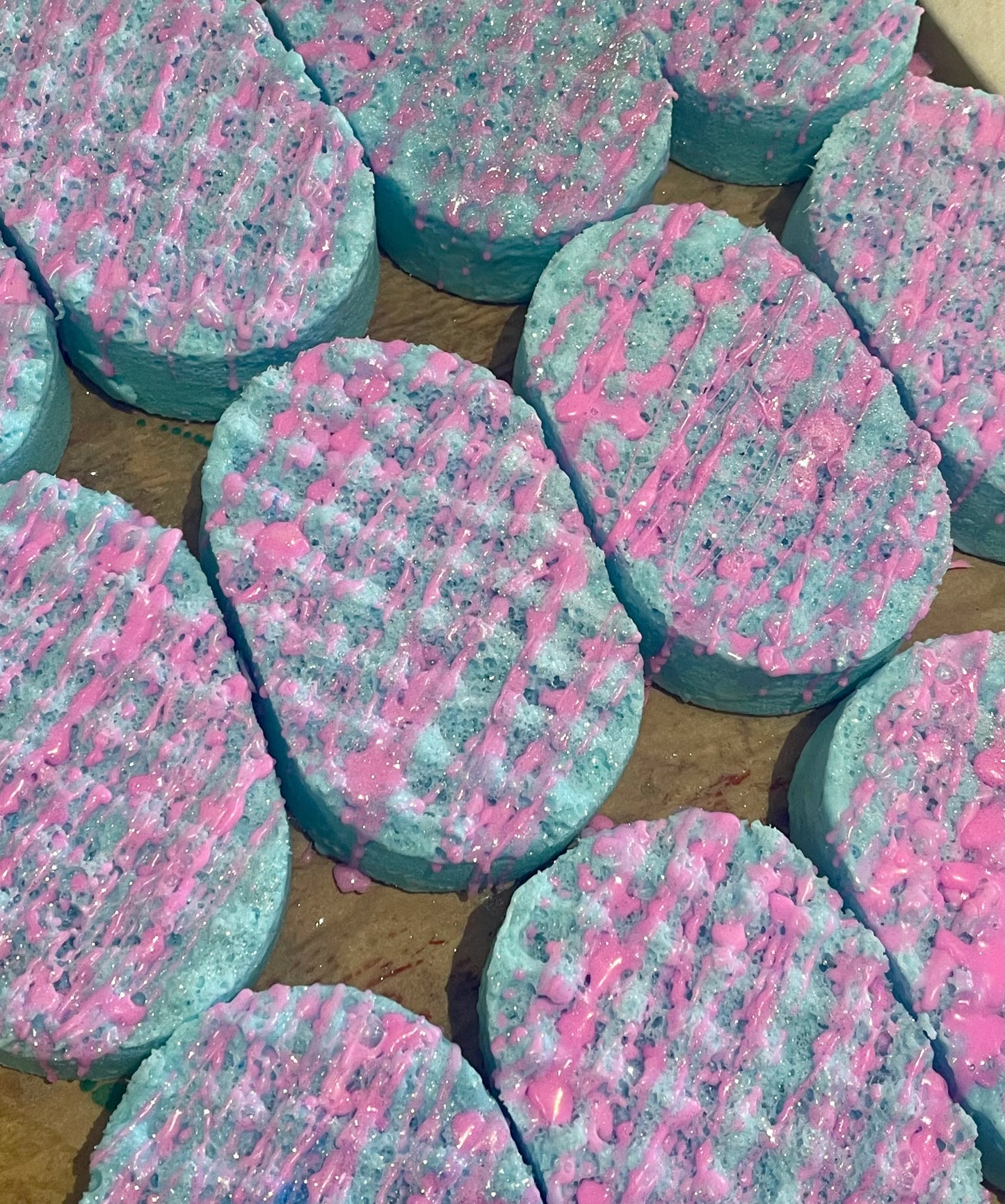Blackcurrant Musk Soap Sponge